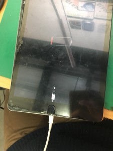 iPadAir2充電-1